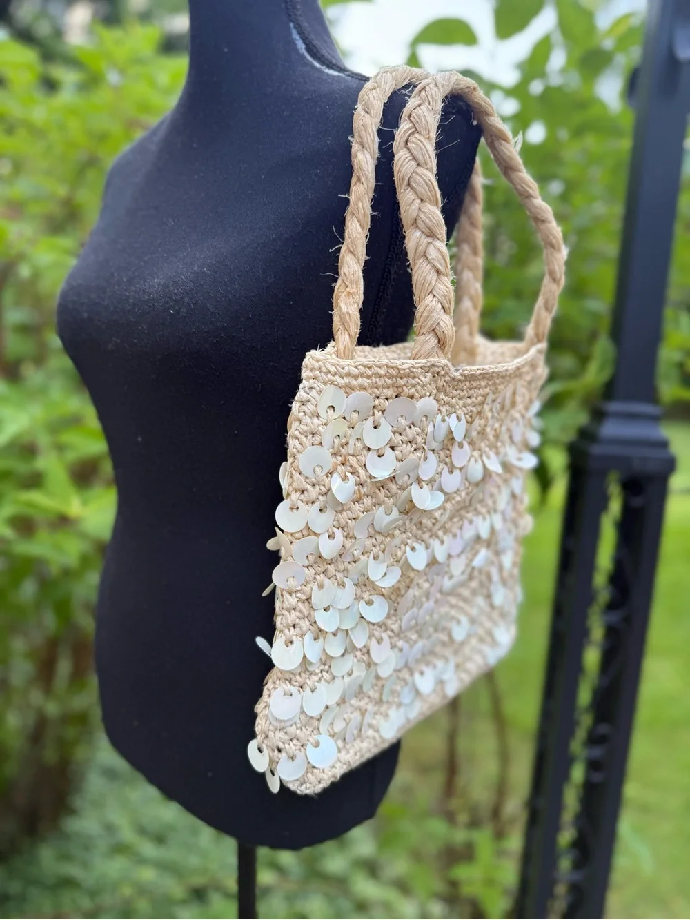 Hand made in Japan vintage walborg  Beige Sequin Straw Tote Bag - Lightweight